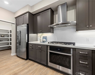 205 Bowery - Photo Thumbnail 9