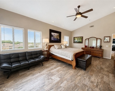 33722 Bridgehampton Drive - Photo Thumbnail 18