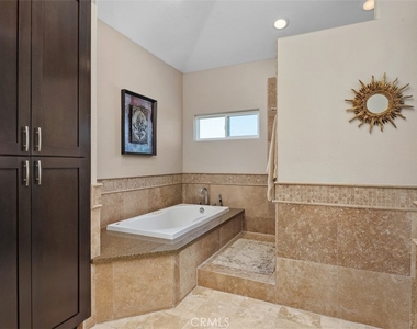 33722 Bridgehampton Drive - Photo Thumbnail 20