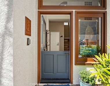 33722 Bridgehampton Drive - Photo Thumbnail 3