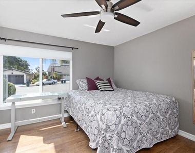 274 Boleroridge Place - Photo Thumbnail 22