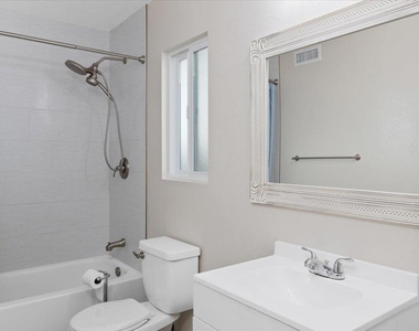 274 Boleroridge Place - Photo Thumbnail 21