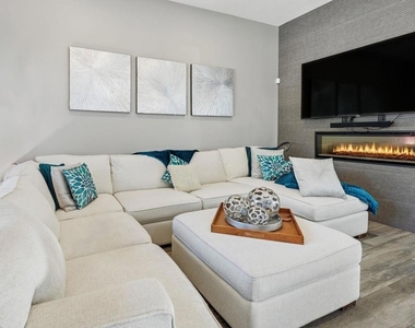 1109 Hampton Ct. - Photo Thumbnail 7