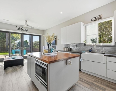 1109 Hampton Ct. - Photo Thumbnail 16