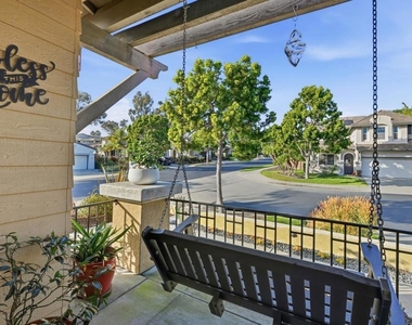 1109 Hampton Ct. - Photo Thumbnail 4