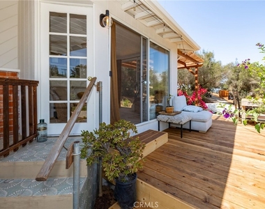 2576 Green Hills - Photo Thumbnail 26