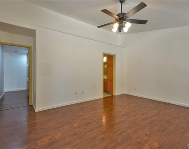 1217 Cathedral Creek Court - Photo Thumbnail 44