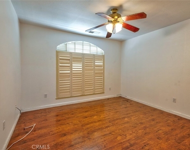 1217 Cathedral Creek Court - Photo Thumbnail 42