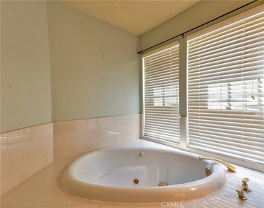 1217 Cathedral Creek Court - Photo Thumbnail 48