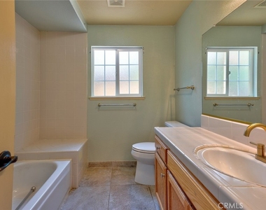 1217 Cathedral Creek Court - Photo Thumbnail 41