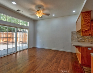 1217 Cathedral Creek Court - Photo Thumbnail 18