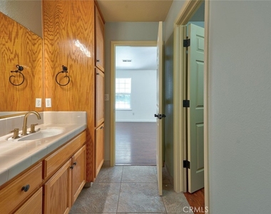 1217 Cathedral Creek Court - Photo Thumbnail 51