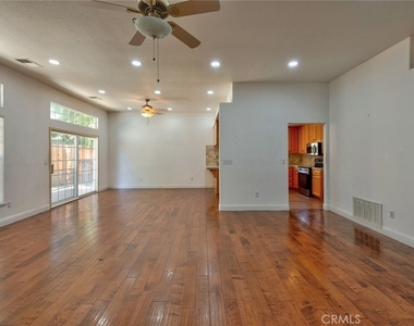 1217 Cathedral Creek Court - Photo Thumbnail 9