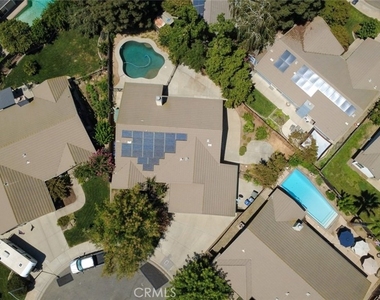 1217 Cathedral Creek Court - Photo Thumbnail 14