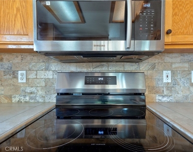 1217 Cathedral Creek Court - Photo Thumbnail 37