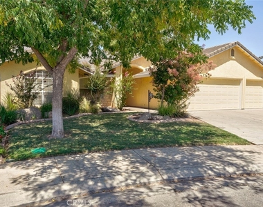 1217 Cathedral Creek Court - Photo Thumbnail 2
