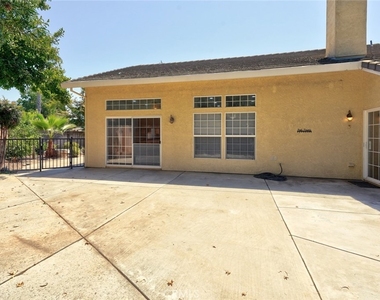 1217 Cathedral Creek Court - Photo Thumbnail 62