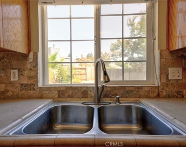 1217 Cathedral Creek Court - Photo Thumbnail 36