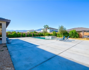 50105 Rocamora Street - Photo Thumbnail 36