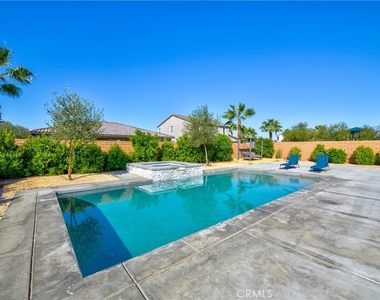 50105 Rocamora Street - Photo Thumbnail 31
