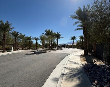 50105 Rocamora Street - Photo Thumbnail 42