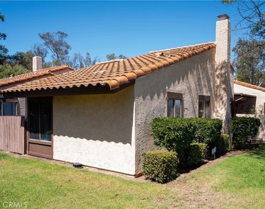 2055 Earl Glen - Photo Thumbnail 37