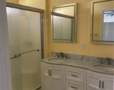 68310 Mccallum - Photo Thumbnail 14