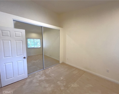 904 Sky Meadow - Photo Thumbnail 22