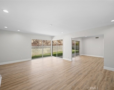 1323 Branta Drive - Photo Thumbnail 10