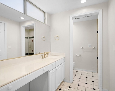 1323 Branta Drive - Photo Thumbnail 35
