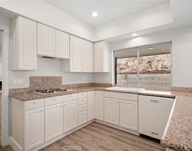 1323 Branta Drive - Photo Thumbnail 15