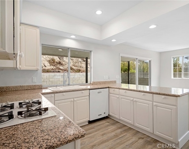 1323 Branta Drive - Photo Thumbnail 16