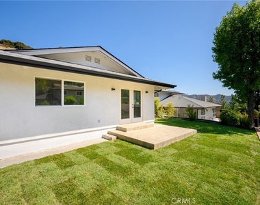 1323 Branta Drive - Photo Thumbnail 44