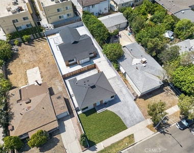2327 N Naomi Street - Photo Thumbnail 2