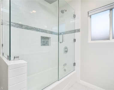205 N Hacienda Avenue - Photo Thumbnail 22