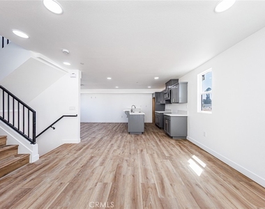 5327 Geer Street - Photo Thumbnail 14