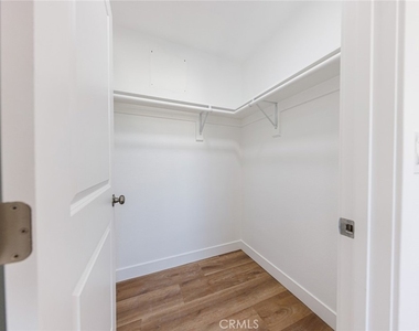 5327 Geer Street - Photo Thumbnail 37
