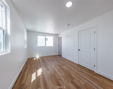 5327 Geer Street - Photo Thumbnail 30