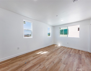 5327 Geer Street - Photo Thumbnail 29