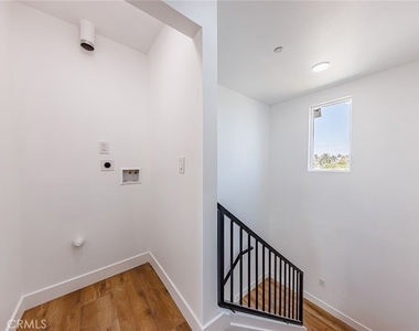 5327 Geer Street - Photo Thumbnail 41