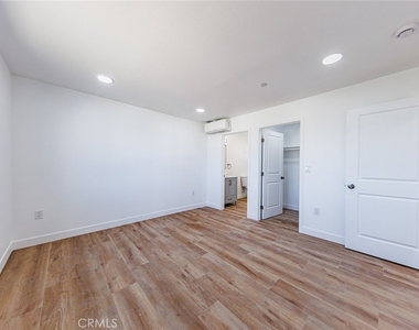 5327 Geer Street - Photo Thumbnail 36