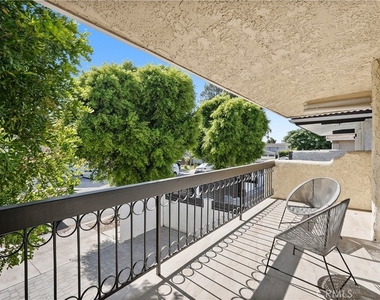 6221 Mammoth - Photo Thumbnail 25