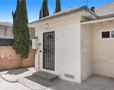 1530 N Mariposa - Photo Thumbnail 19