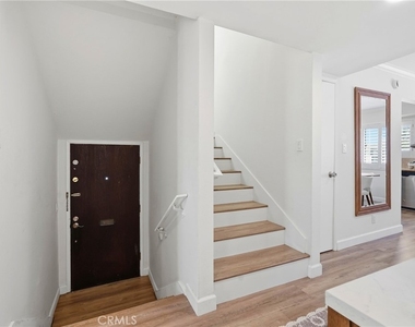 1433 S Beverly Drive - Photo Thumbnail 18
