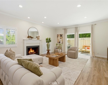 1433 S Beverly Drive - Photo Thumbnail 2