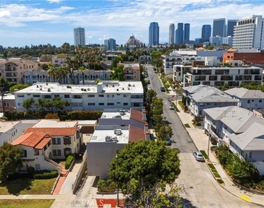 1433 S Beverly Drive - Photo Thumbnail 44