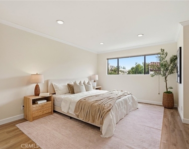 1433 S Beverly Drive - Photo Thumbnail 29