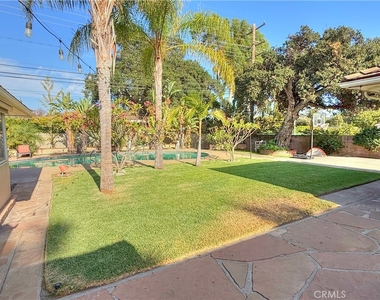 1212 N Santa Anita - Photo Thumbnail 23