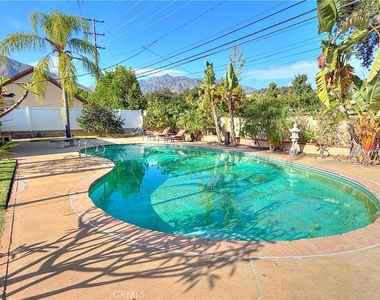 1212 N Santa Anita - Photo Thumbnail 24