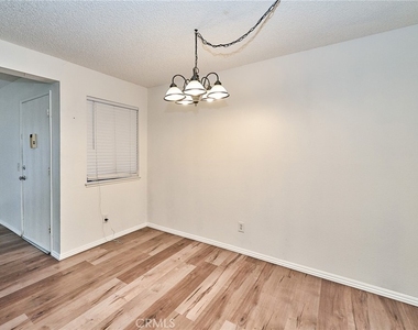 26200 Redlands - Photo Thumbnail 10